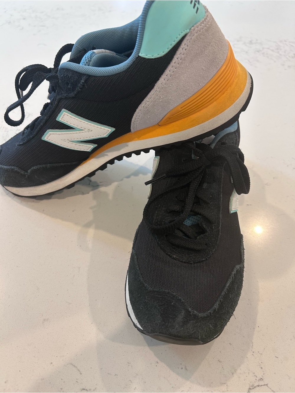 New Balance 515 Women’s Size 10 Black & Aqua Accent Sneakers with Yellow Stripe
